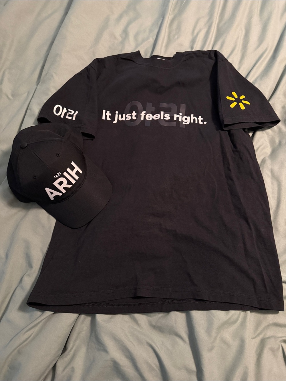 ARIH T-Shirt & Cap